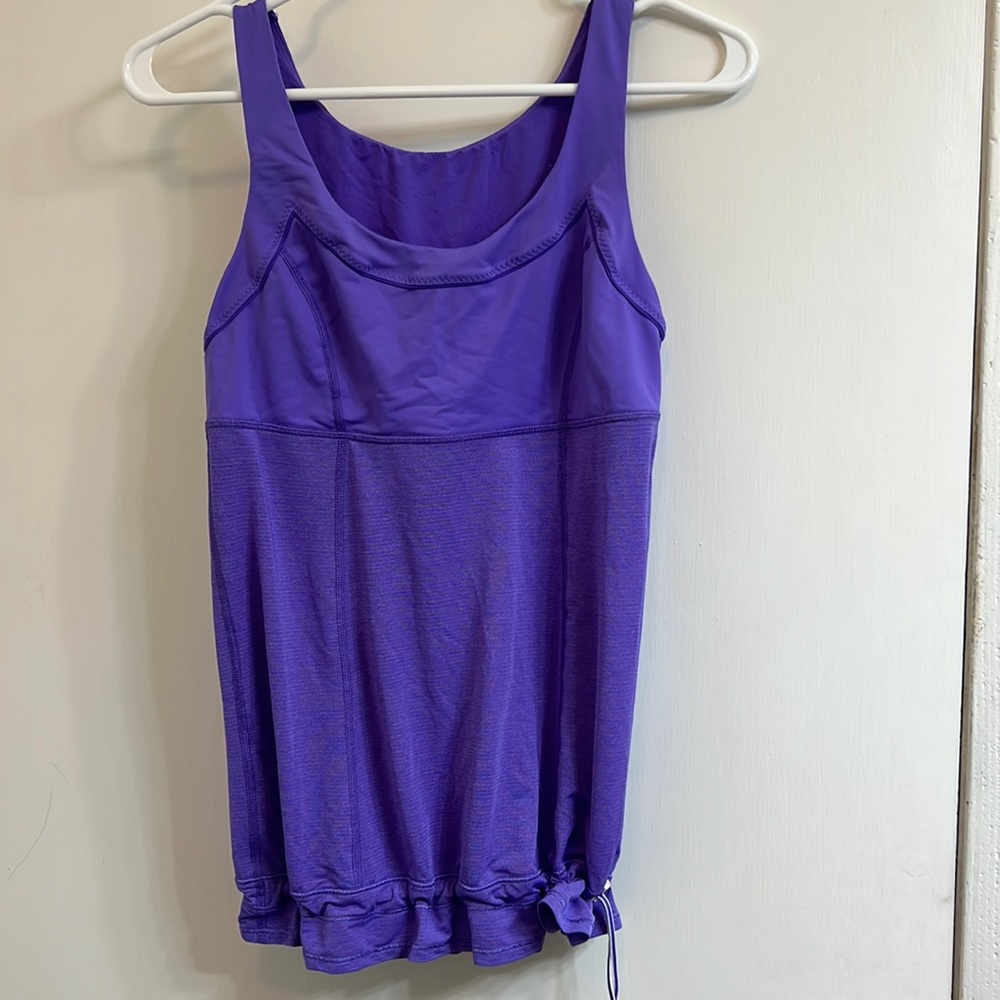 Lululemon workout tank